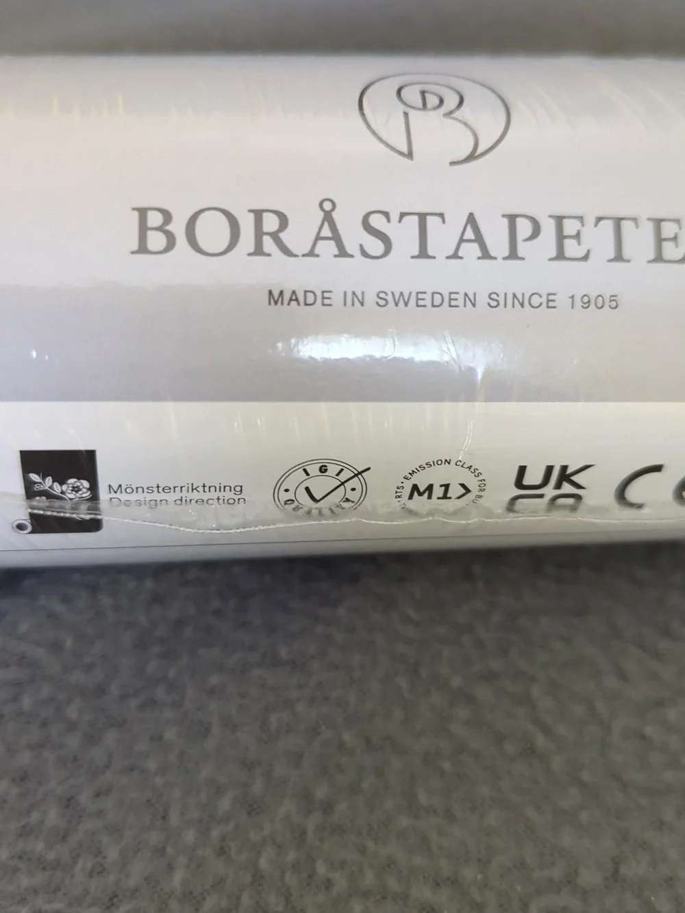 Borastapeter Vildvin Pattern Roll Of Wallpaper.